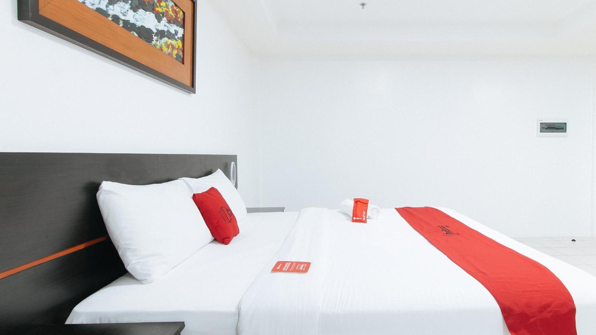 Reddoorz Plus At Evangelista Street Makati Makati City Dış mekan fotoğraf